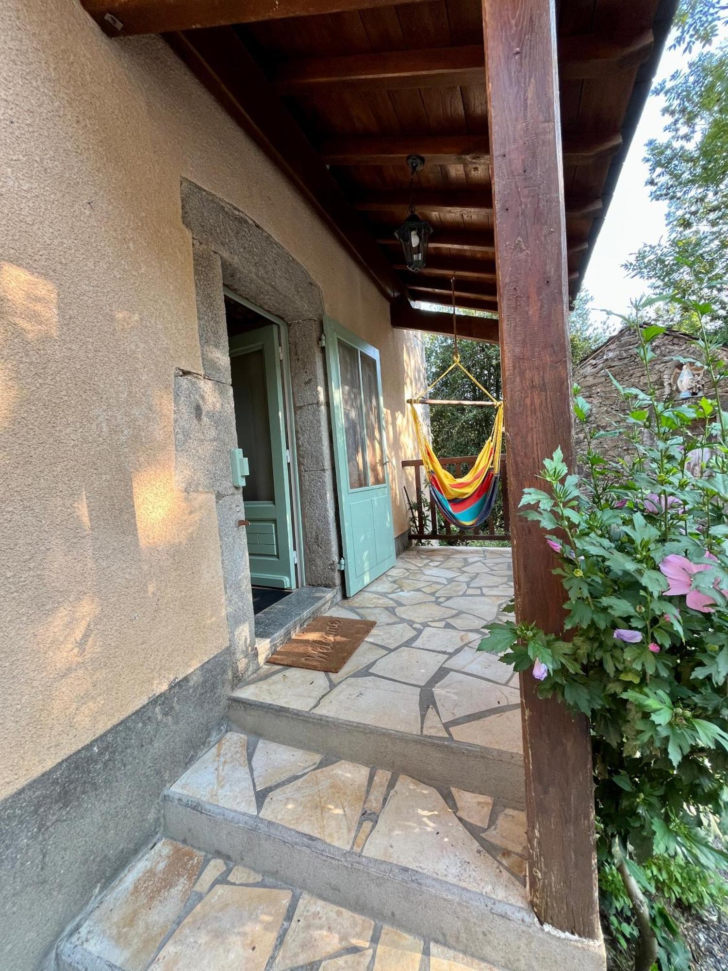 Parenthese En Foret - Lodge Baliveau Le Bez (Tarn) Exterior foto